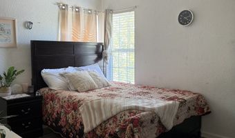 7141 Wellwood Dr, Indianapolis, IN 46217