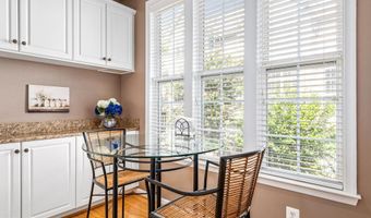 2406 GRETTER Pl, Alexandria, VA 22311