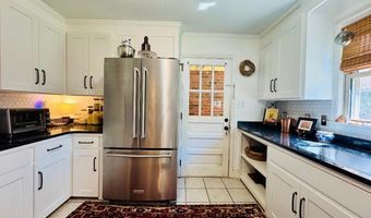 121 Woodland Way, Abbeville, SC 29620