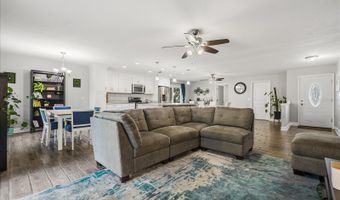 524 E HILLCREST St, Altamonte Springs, FL 32701