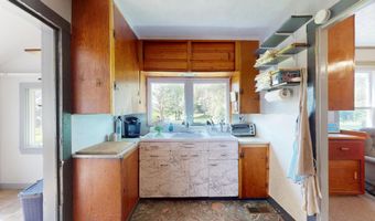 1703 Crown Point Rd, Bridport, VT 05734