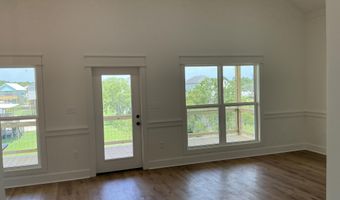 5067 Nebraska St, Bay St. Louis, MS 39520