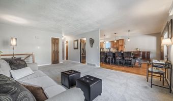 700 VANDEHEI Ave, Cheyenne, WY 82009