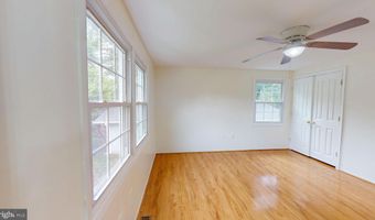 4025 CHELMONT Ln, Bowie, MD 20715