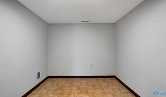 1214 N Jefferson St, Athens, AL 35611