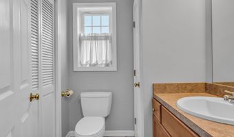 46 Pleasant Ave, Berlin, CT 06037
