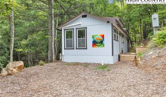 3681 Mulatto Mountain Rd, Fleetwood, NC 28626