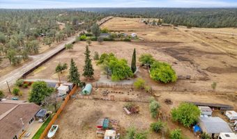 6400 Dale Ln, Anderson, CA 96007