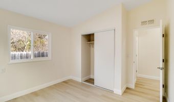 2555 Flosden Rd Unit: 8, American Canyon, CA 94503