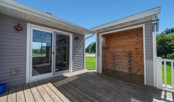 814 Curt Felt Dr, Alexandria, MN 56308