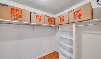 444 Kingswood Ct, Albany, GA 31707