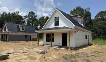 402 S Magnolia Ave, Andrews, SC 29510