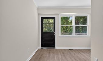 128 Englewood Dr, Archdale, NC 27263