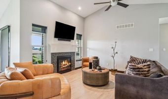 835 Prairie St, North Liberty, IA 52317