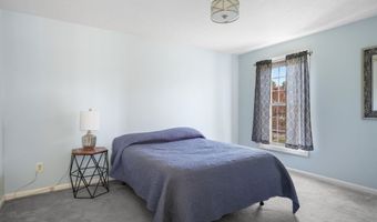 16 Summit Rd, Bedford, NH 03110