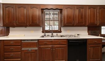 205 N Baum St, Avilla, IN 46710