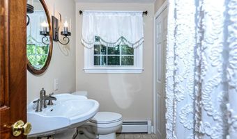 132 Sheffield Hill Rd, Exeter, RI 02882