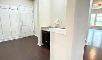 1017 Magnolia Blossom Ln, Apex, NC 27502