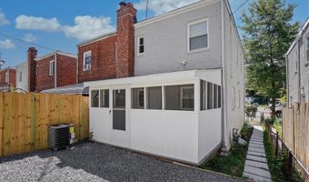 4224 SOUTHERN Ave SE, Washington, DC 20019