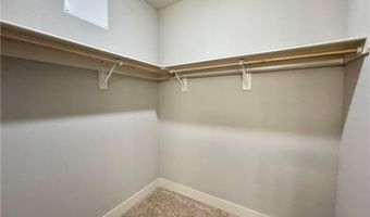 822 NE Heights Ln, Bentonville, AR 72712