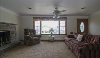 66 S Beverly Ave, Austintown, OH 44515
