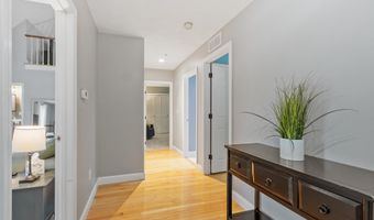 20 Lamplight Dr 29, Atkinson, NH 03811