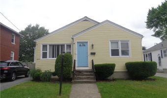 18 DICKINSON Ave, North Providence, RI 02904
