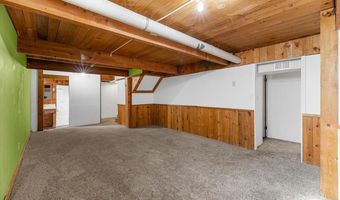 1920 Kingsboro Rd, Casper, WY 82604