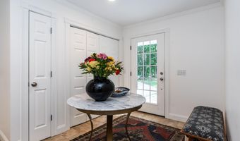 20 Babbidge Rd, Falmouth, ME 04105