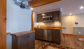 206 Cottage Rd, Brighton, VT 05846