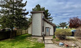 2215 N Partridge Point Rd, Alpena, MI 49707