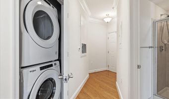 1115 CAMERON St #315, Alexandria, VA 22314