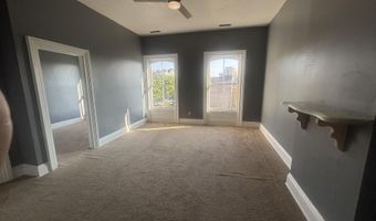 17 Ash Grove Pl 4, Albany, NY 12202