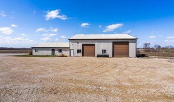 4299 Lewis Access, Center Point, IA 52213