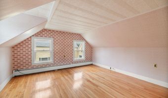 405 Western Ave, Augusta, ME 04330