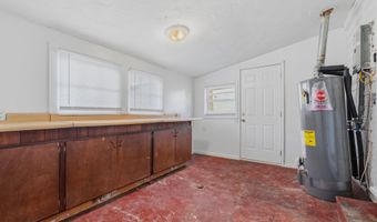 2618 E 8th St, Anderson, IN 46012