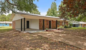 816 NE Boling St, Magee, MS 39111