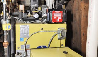 75 S Park St, Bangor, ME 04401