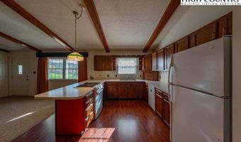 762 George Eggers Rd, Banner Elk, NC 28604