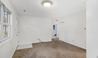56 Miracle Ln, Albany, NY 12211