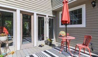 5 Heidi Ln, Bow, NH 03304