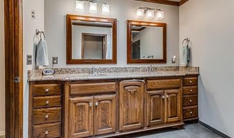 2500 Georgetown Dr, Bartlesville, OK 74006