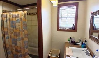 1135 W 8TH St, Bogalusa, LA 70427