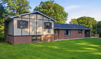 70 Resurrection Rd, Beattyville, KY 41311