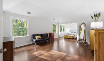 80 Skytop Rd, Andover, NJ 07860