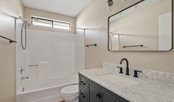 5734 W COMMONWEALTH Pl, Chandler, AZ 85226