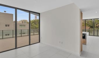 9901 W Bay Harbor Dr 304, Bay Harbor Islands, FL 33154