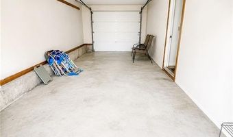 42 Jamestown Blvd, Narragansett, RI 02882
