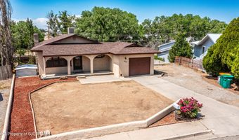 1212 PARKLAND Dr, Aztec, NM 87410