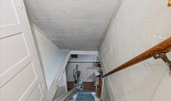 935 SPRINGHILL Dr, Albany, OR 97321